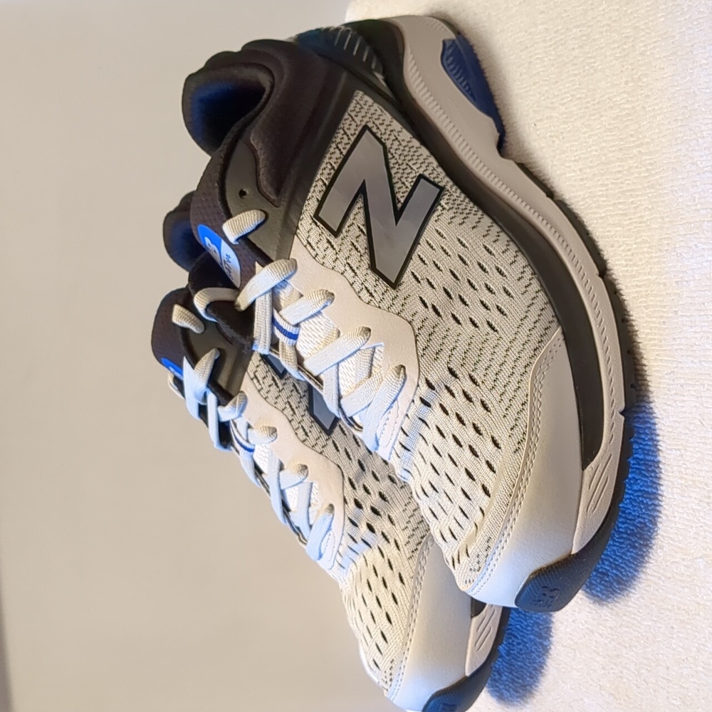 New Balance 847v4 Men's Walking Shoe